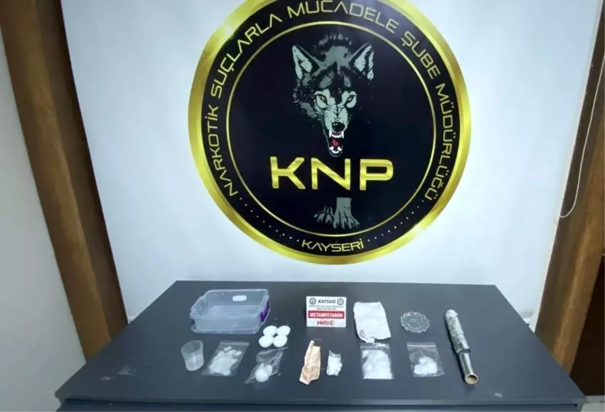 Kayseri\'de uyuşturucu operasyonu: 2 şüpheli gözaltına alındı
