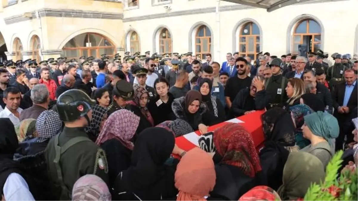 Kaza şehidi uzman çavuş, Çankırı\'da toprağa verildi