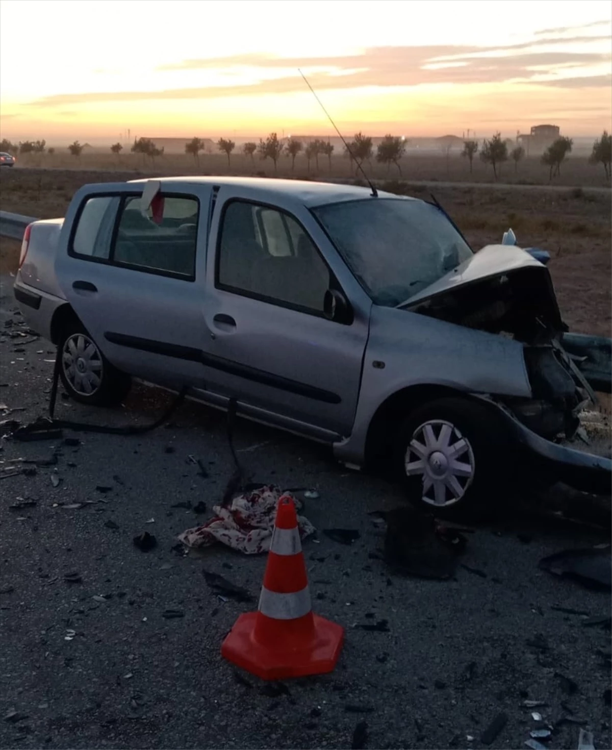 Konya\'da Otomobiller Çarpıştı: 5 Yaralı