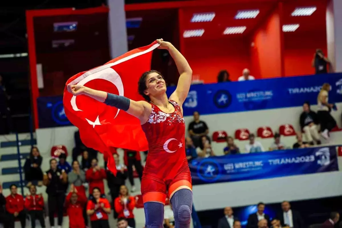 Dünya Şampiyonu Milli Güreşçi Nesrin Baş: Hedefim Olimpiyatlarda Altın Madalya Kazanmak