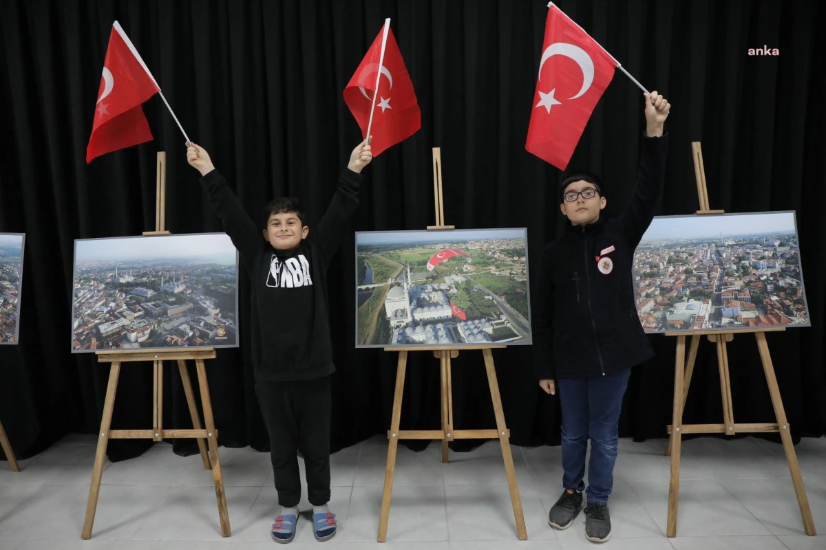 Edirne\'de Cumhuriyetin 100. Yılına Özel Fotoğraf Sergisi Açıldı