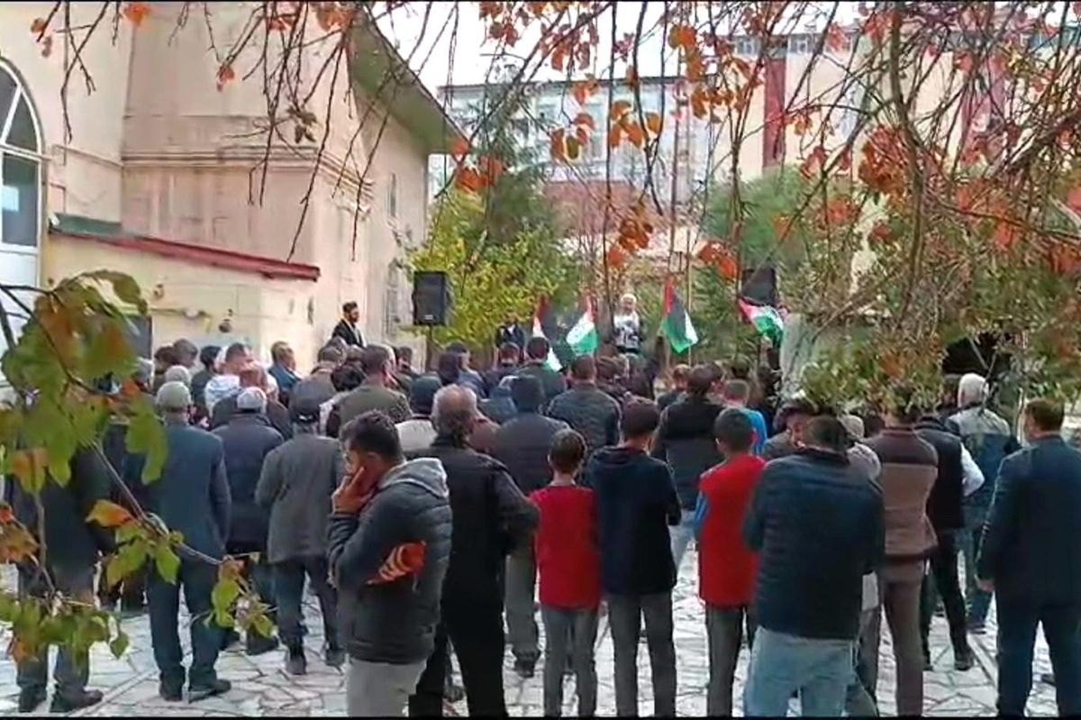 Ağrı\'da İsrail\'in katliamları protesto edildi