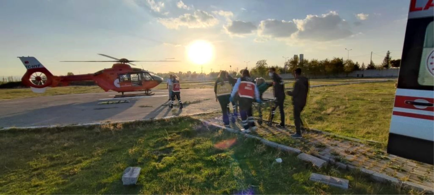Muş\'tan ambulans helikopterle Van\'a ulaştırılan hasta tedavi altına alındı