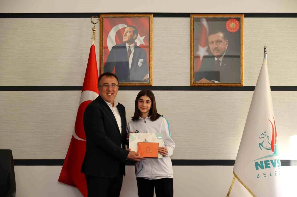 Nevşehir Belediyesi Gençlik ve Spor Kulübü Sporcuları Ödüllendirildi