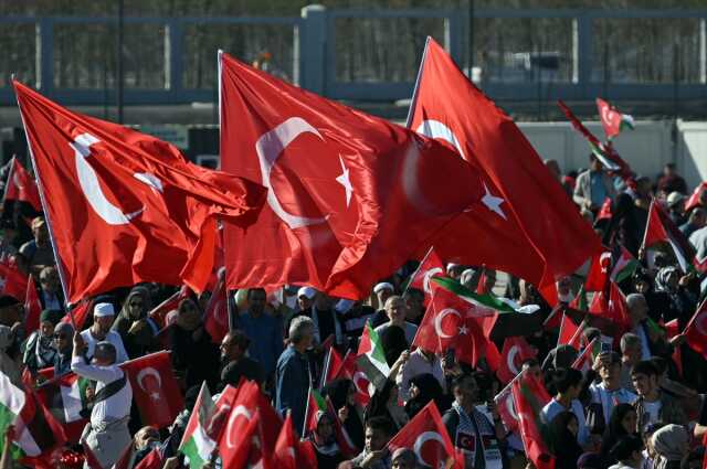 Büyük Filistin Mitingi'nde Cumhurbaşkanı Erdoğan'dan İsrail'e gözdağı: Bir gece ansızın gelebiliriz Büyük Filistin Mitingi'nde Cumhurbaşkanı Erdoğan'dan İsrail'e gözdağı: Bir gece ansızın gelebiliriz