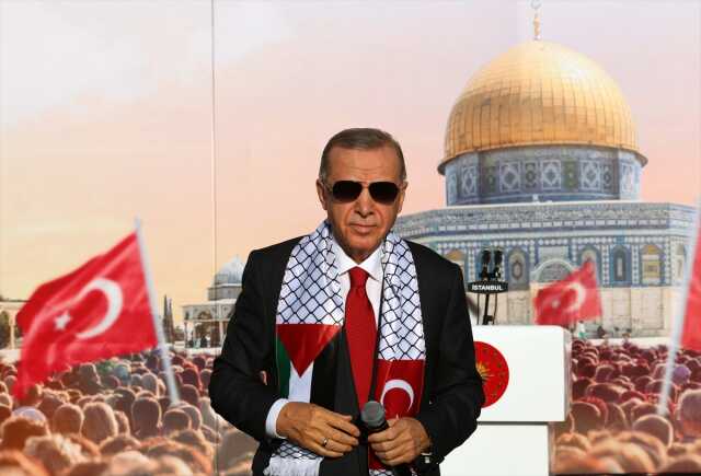 Büyük Filistin Mitingi'nde Cumhurbaşkanı Erdoğan'dan İsrail'e gözdağı: Bir gece ansızın gelebiliriz Büyük Filistin Mitingi'nde Cumhurbaşkanı Erdoğan'dan İsrail'e gözdağı: Bir gece ansızın gelebiliriz