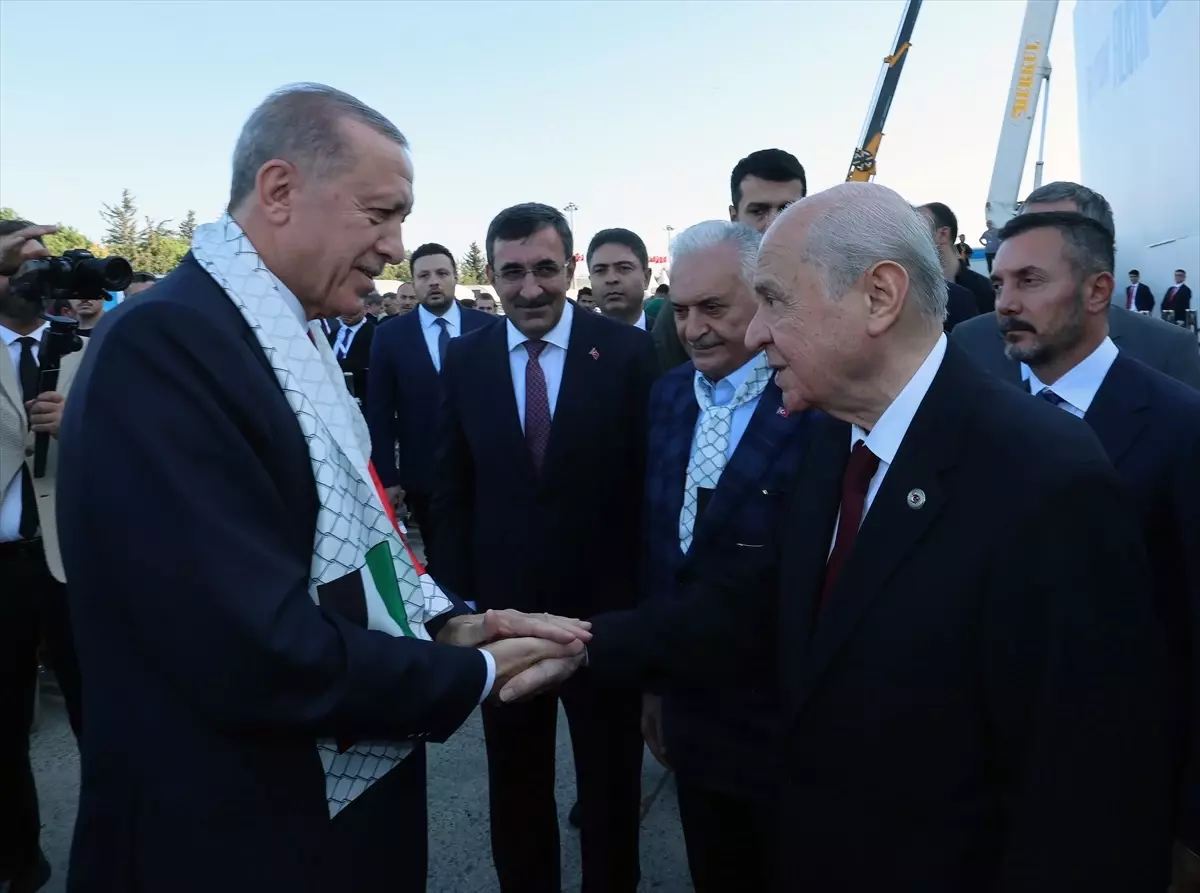 Cumhurbaşkanı Erdoğan: "İsrail biz de seni savaş suçlusu olarak dünyaya ilan edeceğiz, bunun hazırlığı içerisindeyiz ve savaş suçlusu olarak İsrail\'i...