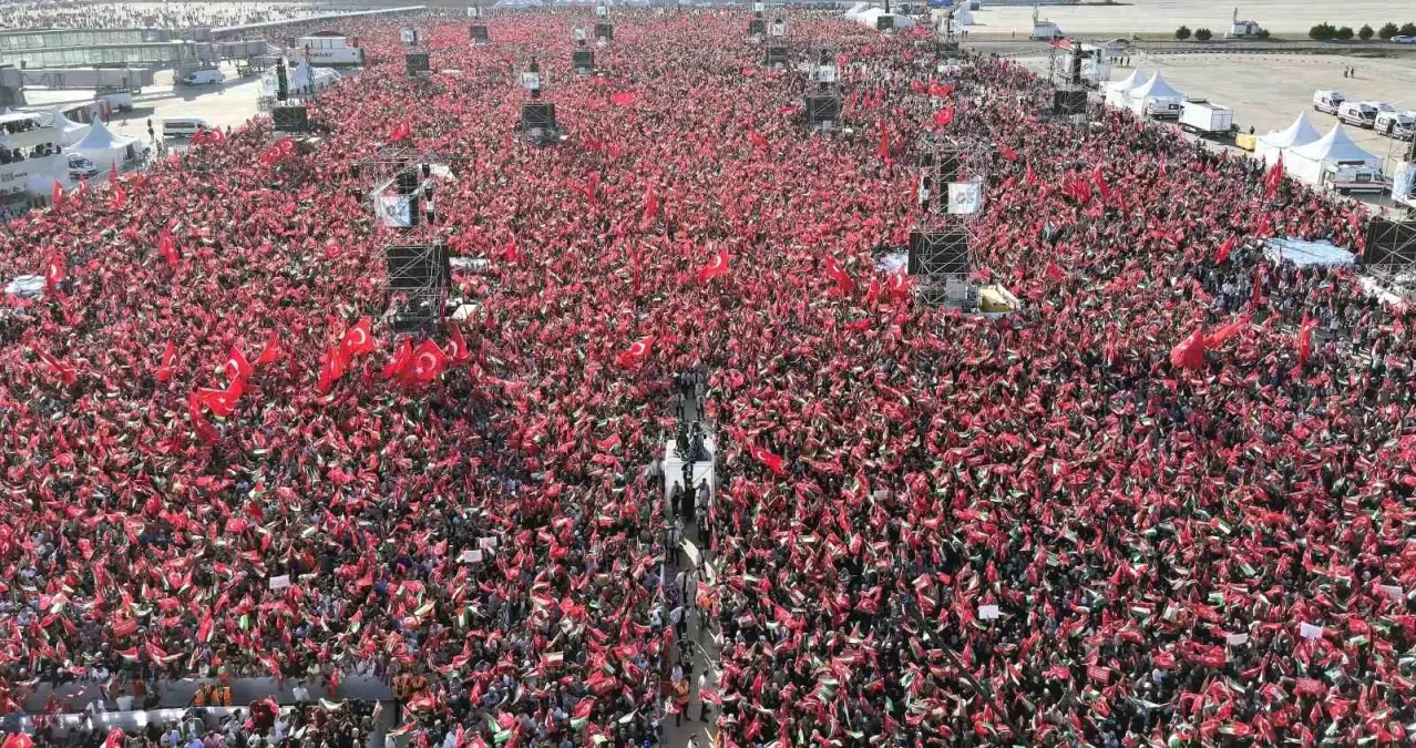 Cumhurbaşkanı Erdoğan: "(İsrail) Batı sana borçlu ama Türkiye\'nin sana borcu yok. Onun için bu kadar rahat konuşuyoruz.