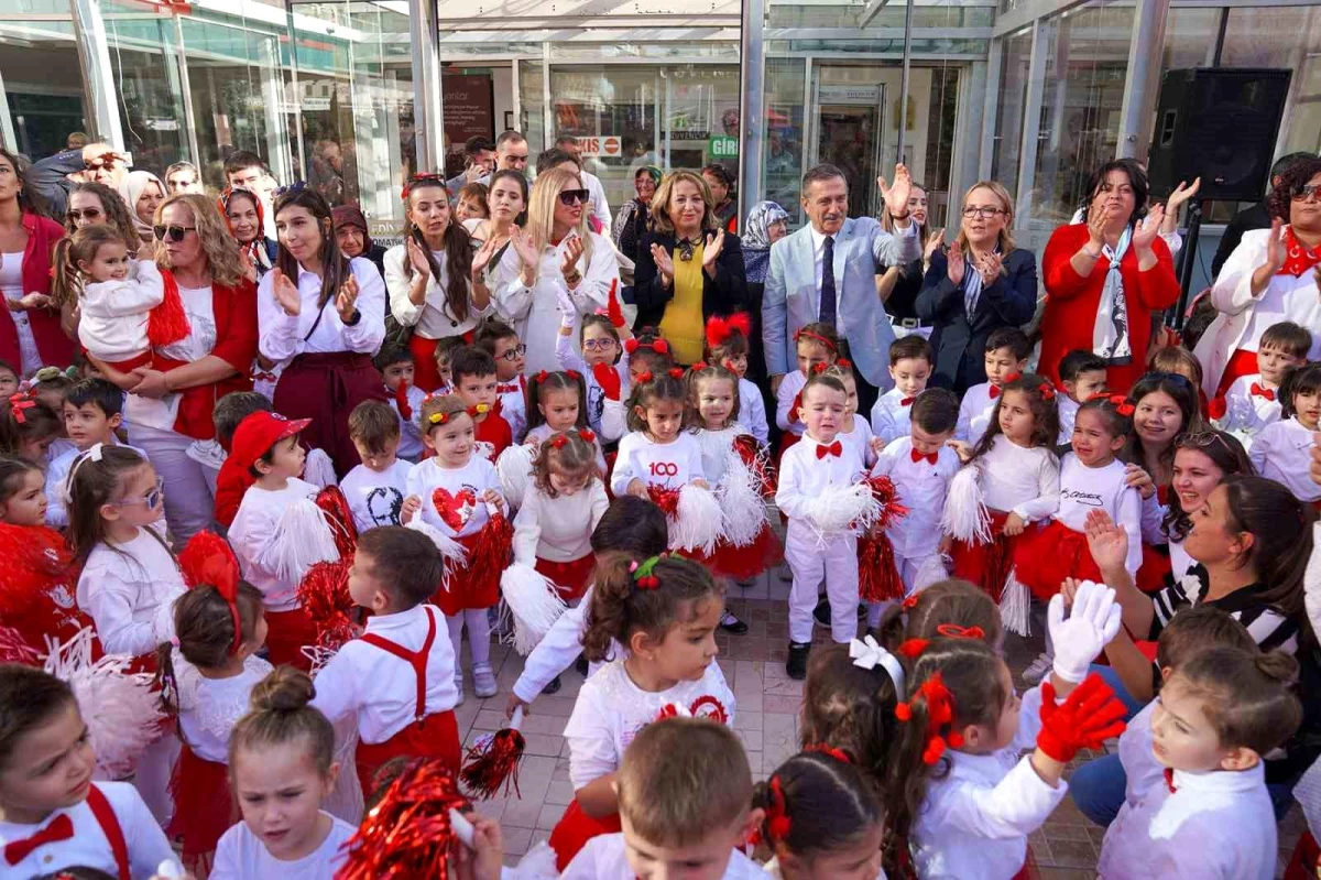 Tepebaşı Belediyesi Erken Çocukluk Eğitim Merkezlerinde Cumhuriyet Bayramı Kutlaması