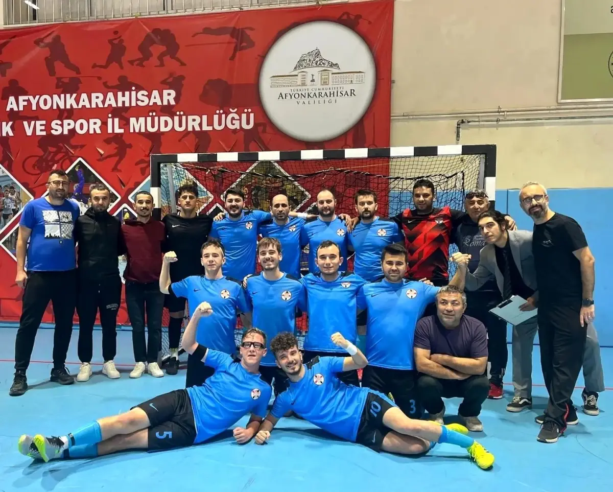 Eskişehir Görme Engelliler Spor Kulübü, 100. Yıl Zafer Kupası\'nda yarı finale yükseldi