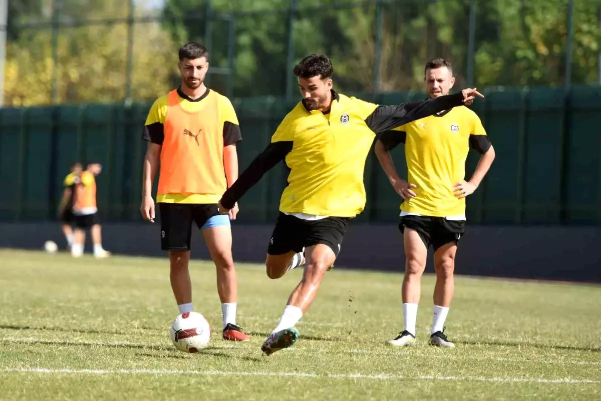 Manisa FK, Çorum FK maçının hazırlıklarını tamamladı