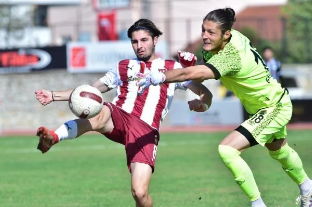 İnegölspor, Motolux 68 Aksaray Belediyespor\'u 4-1 Mağlup Etti