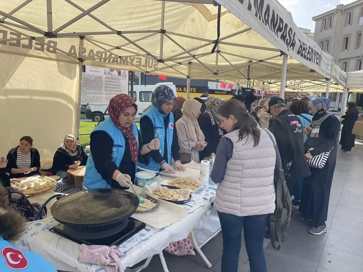 Tekirdağ\'da Filistin\'e Destek Amacıyla Kermes Düzenlendi