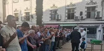 Trabzon'da 2 yaşındaki çocuğun cenazesi toprağa verildi