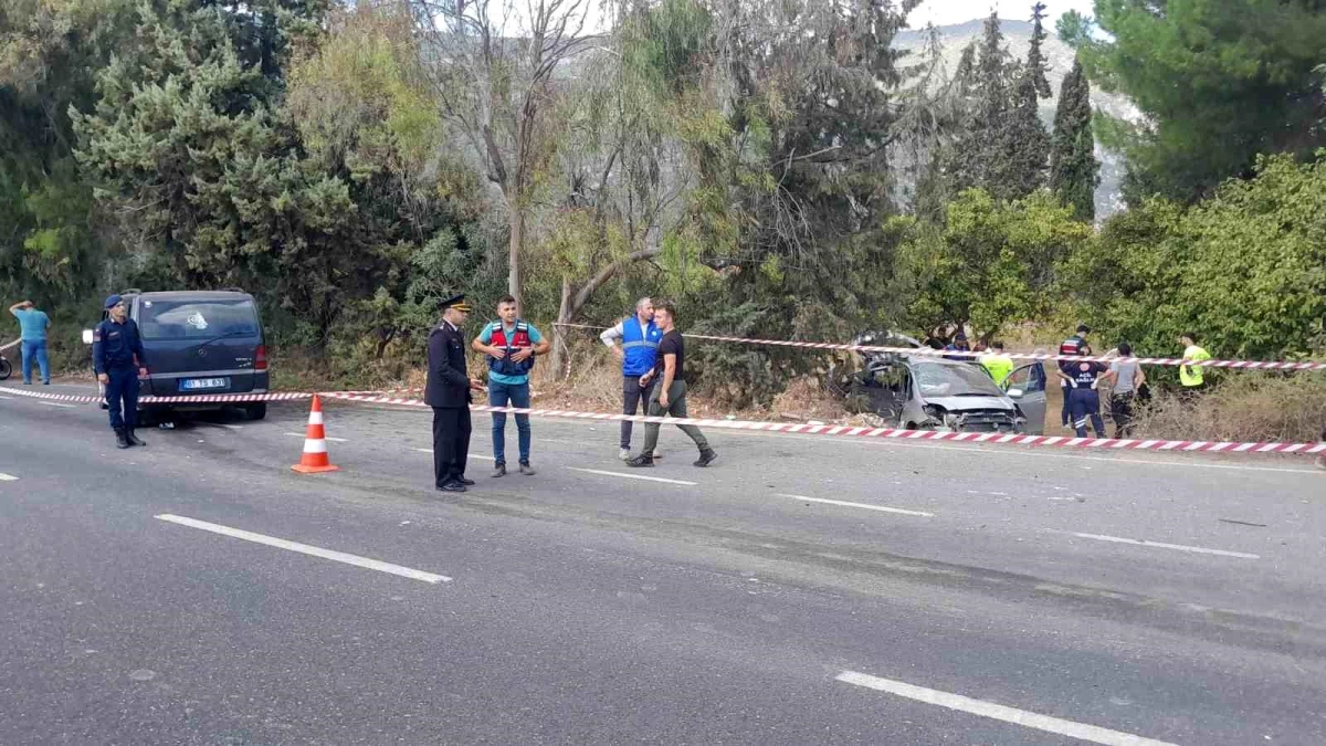 Muğla\'da trafik kazasında 4 kişi hayatını kaybetti