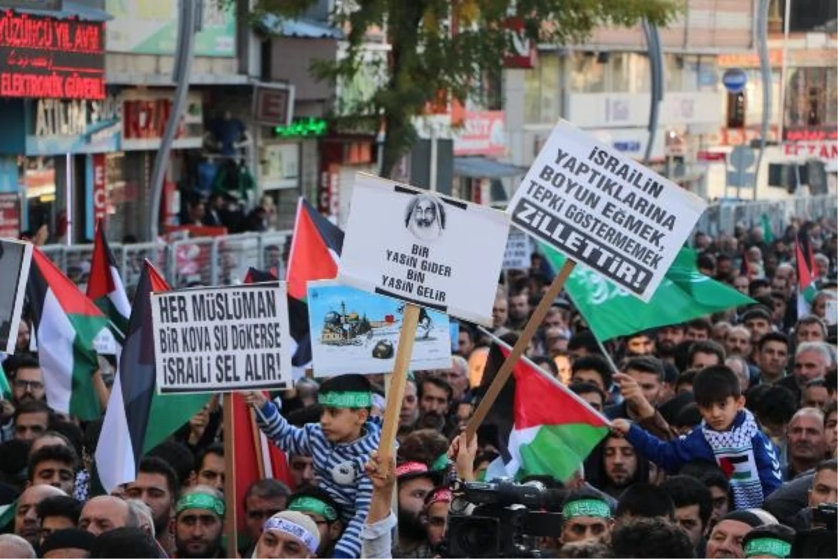 Van\'da İsrail\'in Filistin\'e yönelik saldırıları protesto edildi