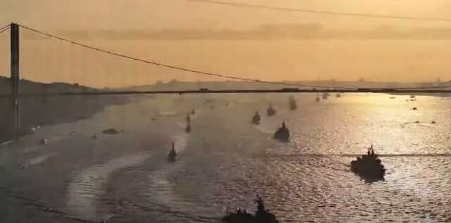 29 Ekim Cumhuriyet Bayramı dolayısıyla İstanbul Boğazı'nda 100 geminin geçiş töreni başladı
