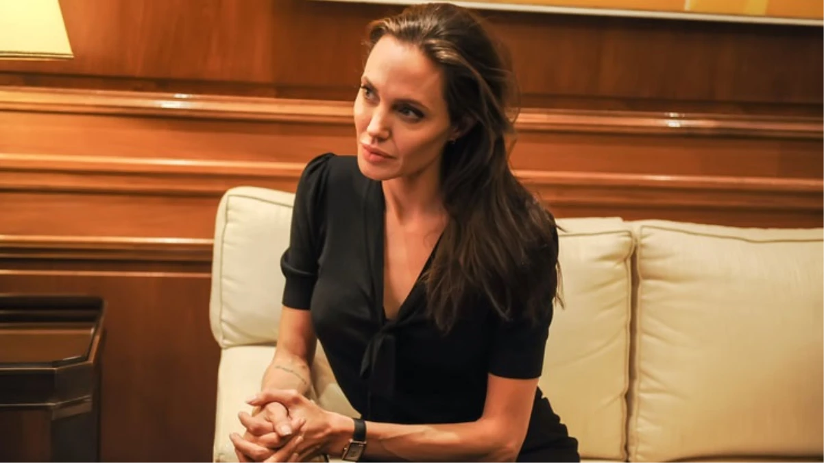 Ünlü oyuncu Angelina Jolie, İsrail\'in Gazze\'deki saldırılarına tepki gösterdi
