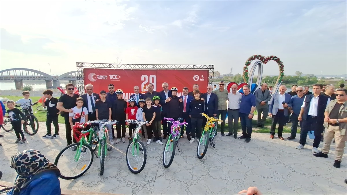 Samsun Bafra\'da Cumhuriyet Bayramı için Bisiklet Turu düzenlendi