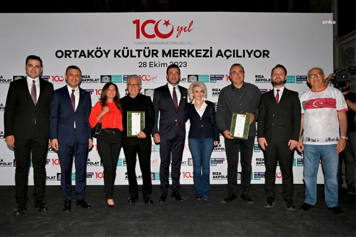 Beşiktaş Belediyesi Ortaköy Kültür Merkezi\'ni açtı