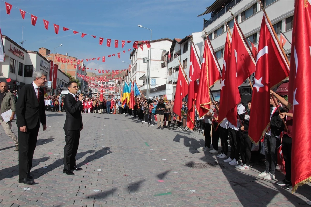 Beypazarı\'nda Cumhuriyet Bayramı Kutlamaları