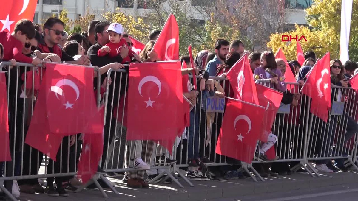 Sivas\'ta 29 Ekim Cumhuriyet Bayramı coşkusu