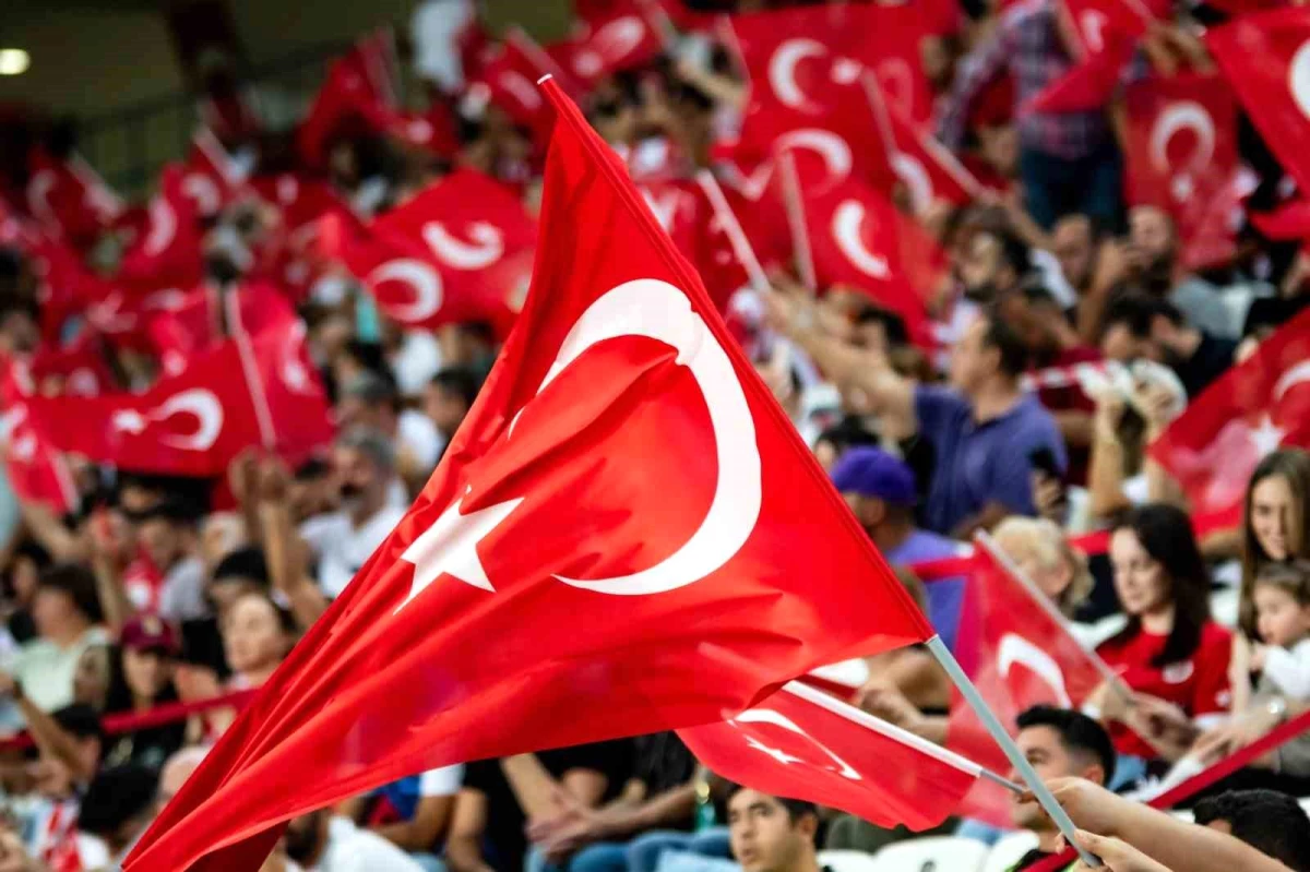 Antalyaspor, Başakşehir\'i 1-0 mağlup etti