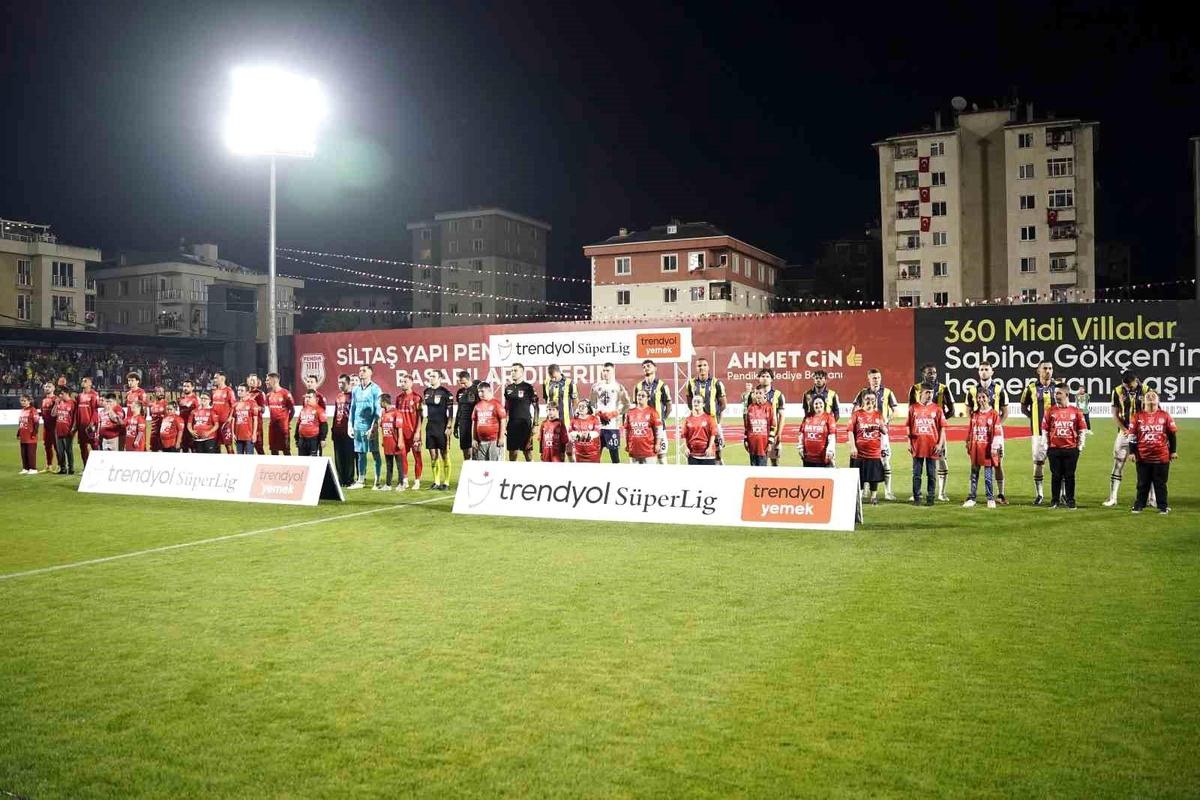 Trendyol Süper Lig: Pendikspor: 0 Fenerbahçe: 0 (Maç devam ediyor)