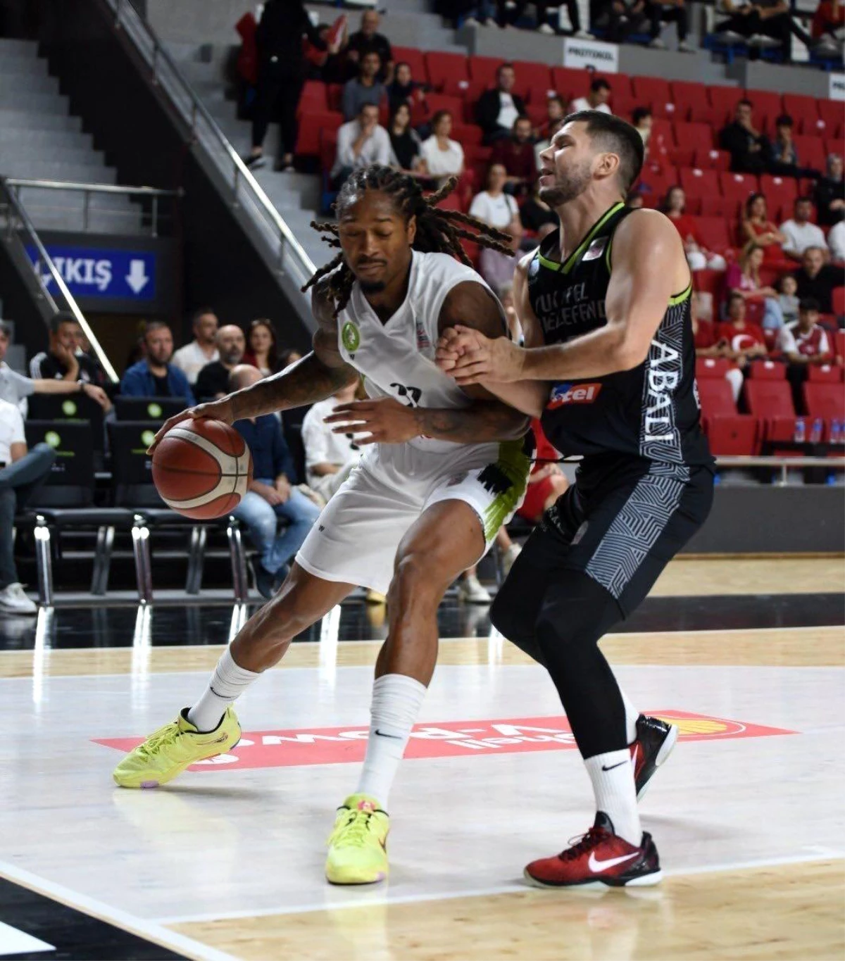 Manisa Büyükşehir Belediyespor, Merkezefendi Belediyesi Basket\'i mağlup etti