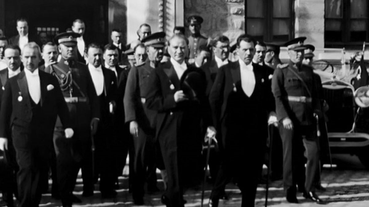 İşte spor camiasından yapılan Cumhuriyet Bayramı mesajları