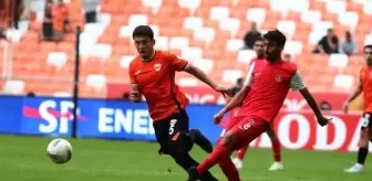Adanaspor, Ümraniyespor'u 1-0 Mağlup Etti