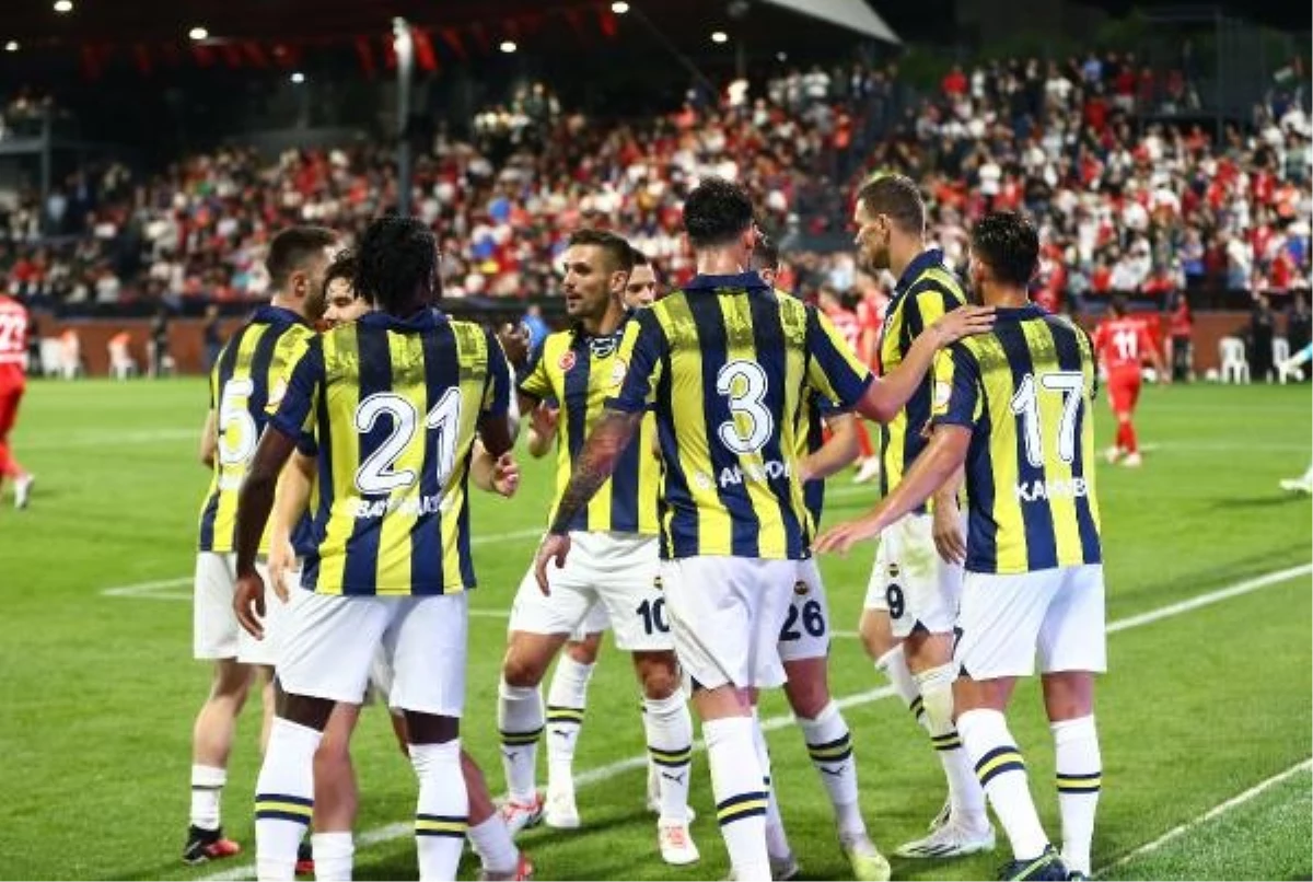 Fenerbahçe 10\'da 10 yaparak lider