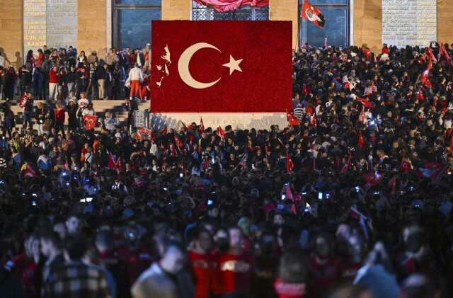 29 Ekim'de yeni bir rekor geldi! İşte Anıtkabir'i ziyaret eden kişi sayısı 29 Ekim'de yeni bir rekor geldi! İşte Anıtkabir'i ziyaret eden kişi sayısı