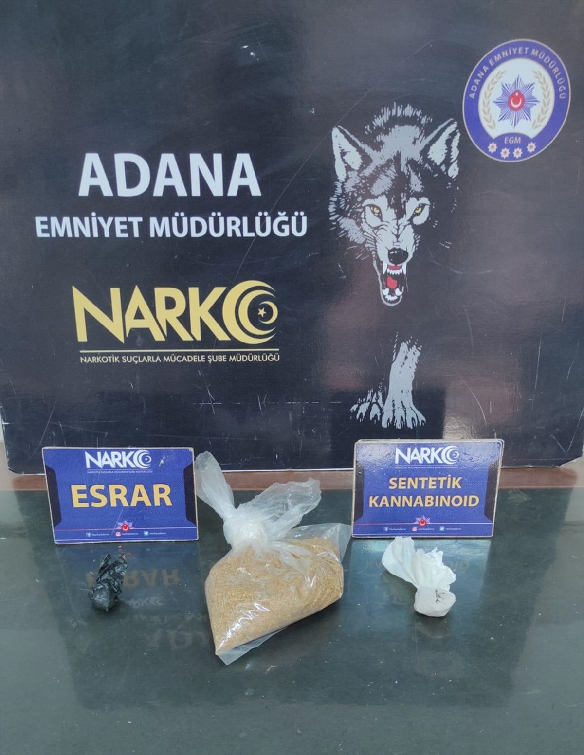 Adana\'da Uyuşturucu Operasyonu: 2 Şüpheli Tutuklandı