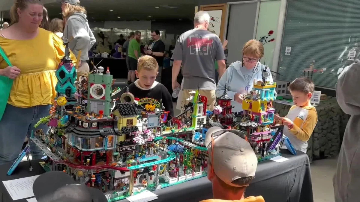 Kanberra Lego Show\'da Göz Alıcı Eserler Sergilendi