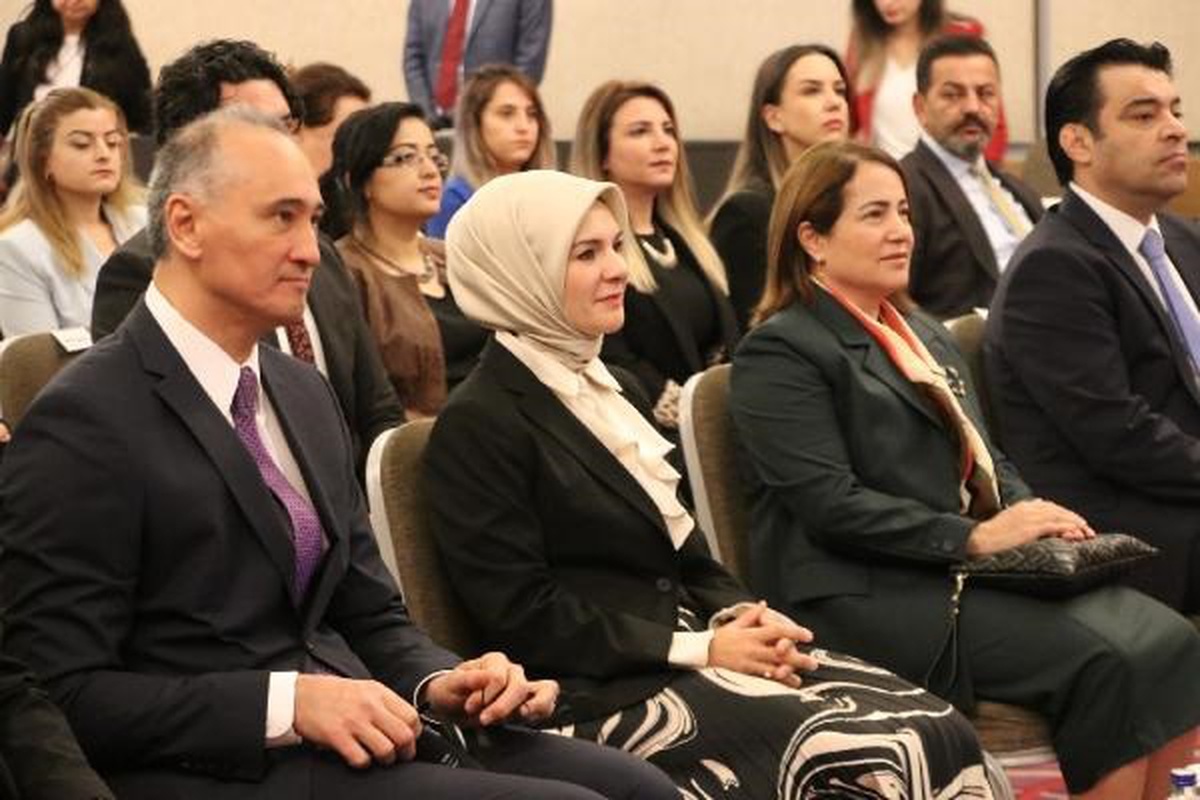 AİLE ve Sosyal Hizmetler Bakanı Gazze\'ye Yardım Hazırlığında