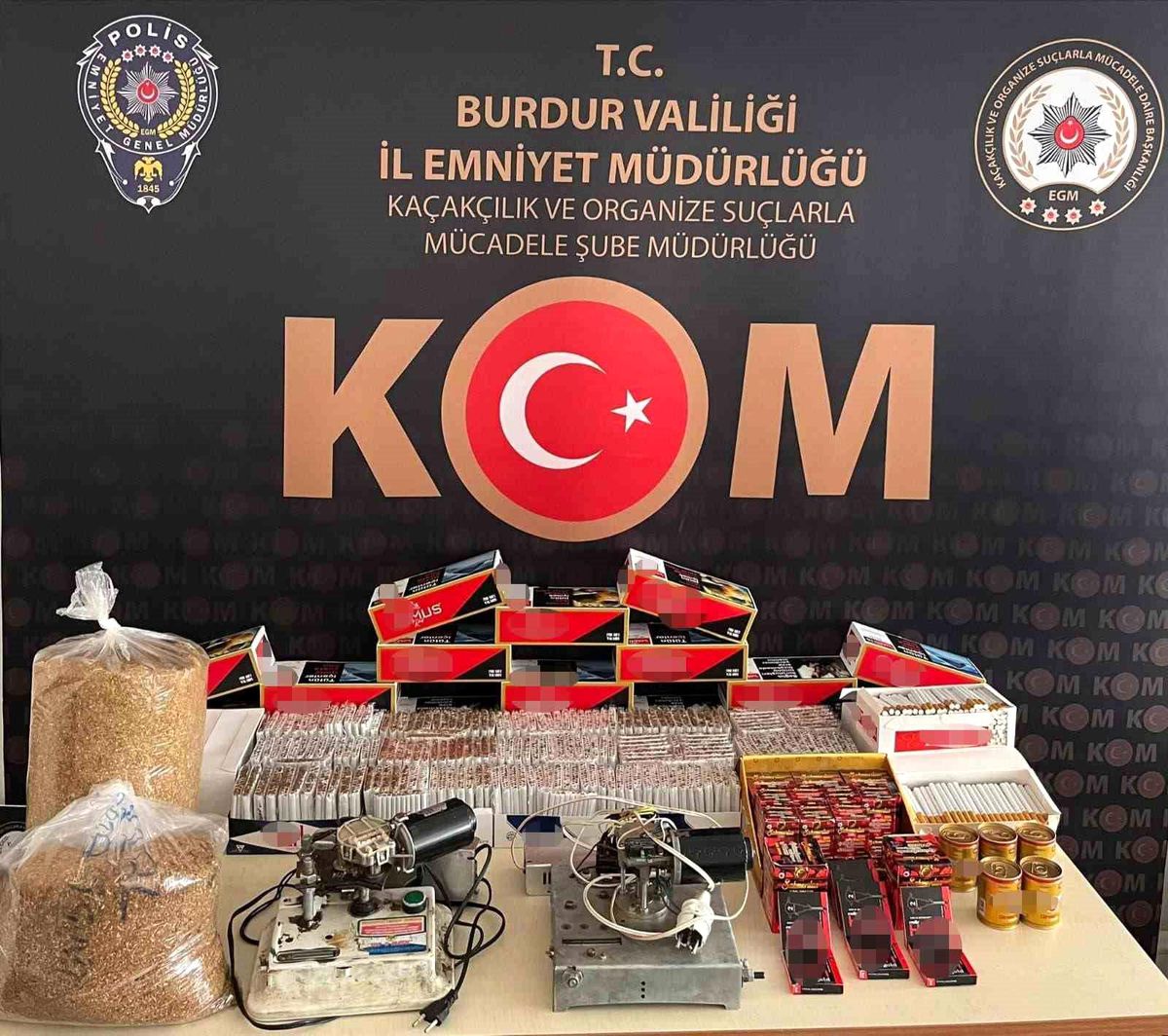 Burdur\'da Kaçak Sigara Operasyonu: Çok Sayıda Sigara Ele Geçirildi