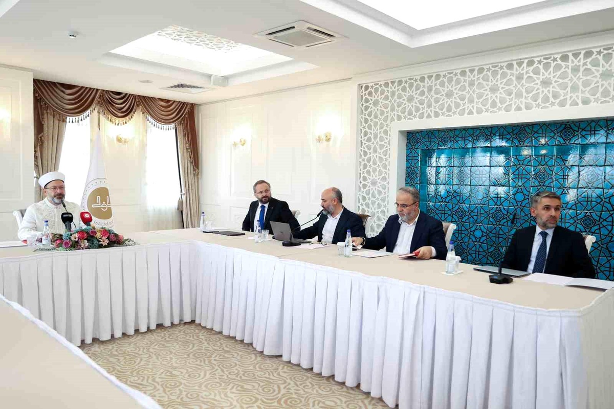 Diyanet İşleri Başkanlığı, Filistin ve Gazze konulu uluslararası toplantı düzenledi