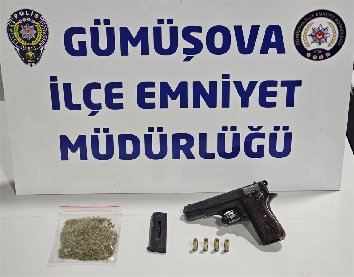 Düzce\'de Asayiş Uygulamaları ve Uyuşturucu Operasyonlarında Ele Geçirilen Uyuşturucu ve Silahlar