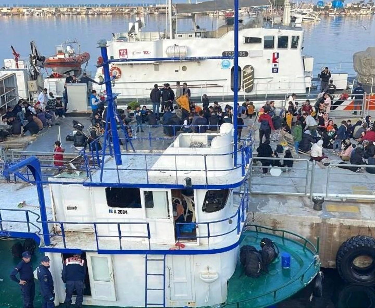 Erdek\'te Sahil Güvenlik Operasyonunda 120 Mülteci Yakalandı