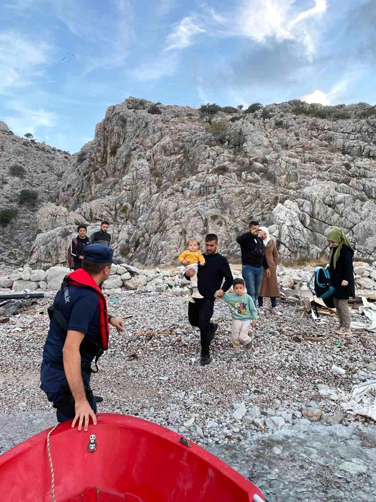 Marmaris\'te 8 düzensiz göçmen yakalandı