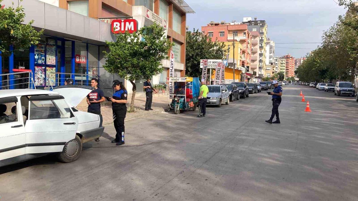 Kozan\'da Uyuşturucu Tacirlerine ve Kumar Oynatan İşletmelere Operasyon