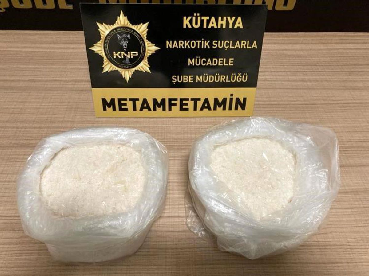 Kütahya\'da Durdurulan Otobüste Uyuşturucu Çıktı, Şüpheli Tutuklandı