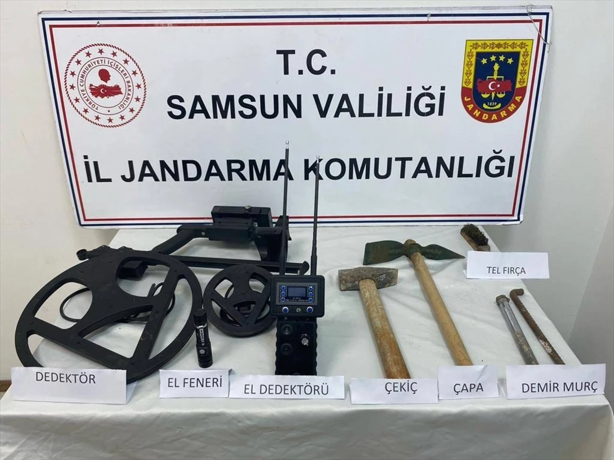 Samsun\'da Kaçak Kazı Yapan 4 Zanlı Gözaltına Alındı
