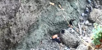 Sarıyer'de Uçuruma Düşen Genç Kurtarıldı