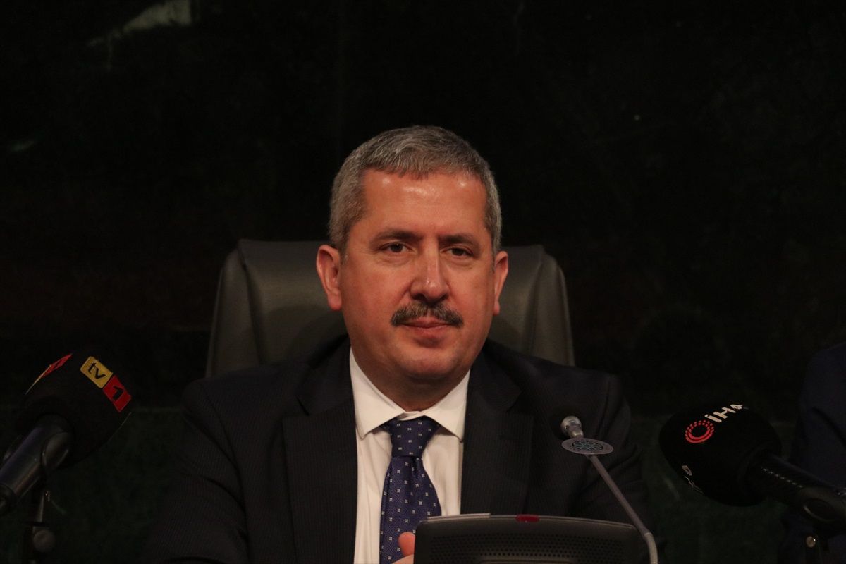 Türkiye\'nin İhracatı 2022\'de 254,2 Milyar Dolara Yükseldi
