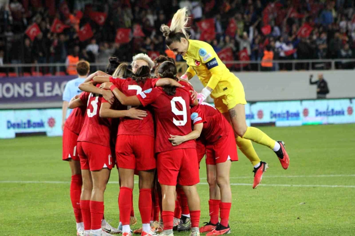 UEFA Kadınlar Uluslar C Ligi\'nde Lüksemburg\'u 1-0 mağlup eden A Milli Kadın Futbol Takımı, Uluslar B Ligi\'ne yükseldi.