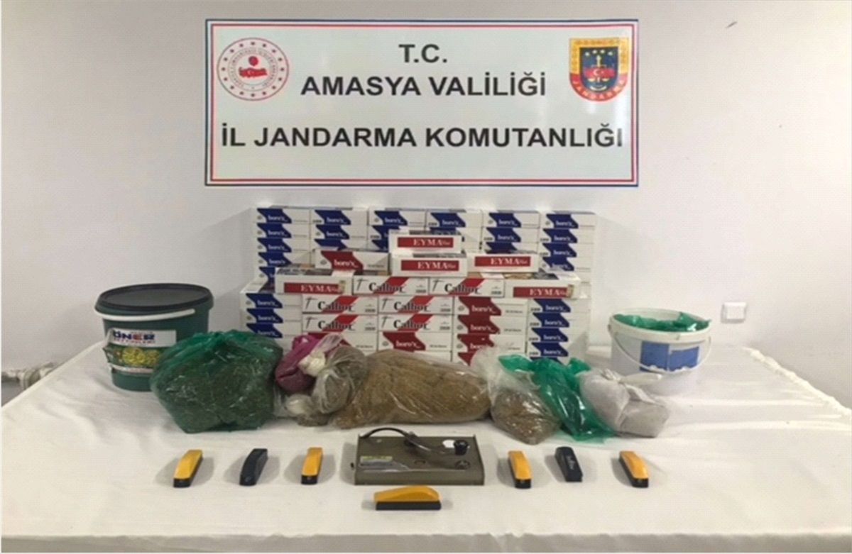 Suluova\'da 23 Bin 600 Makaron Ele Geçirildi