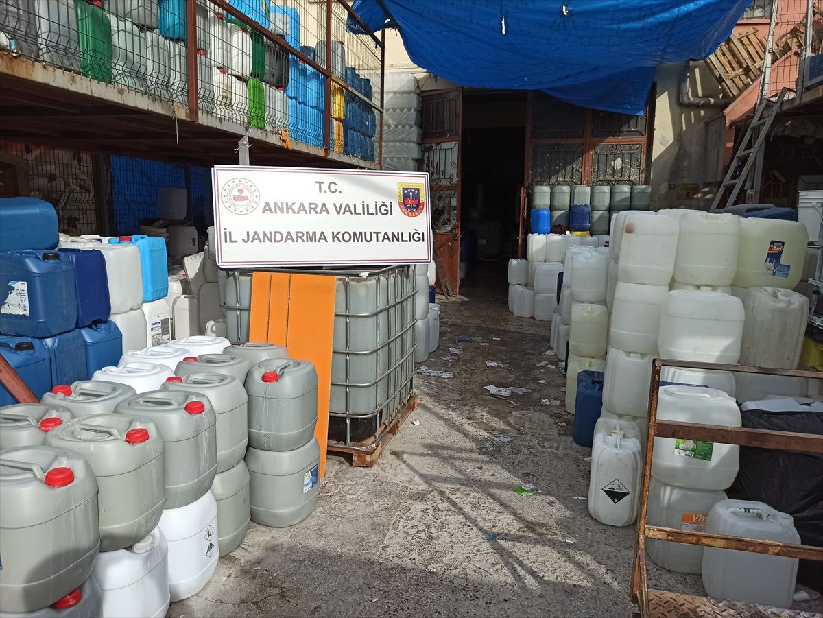 Ankara\'da 20 Ton Sahte Deterjan ve 500 Litre Asit Ele Geçirildi