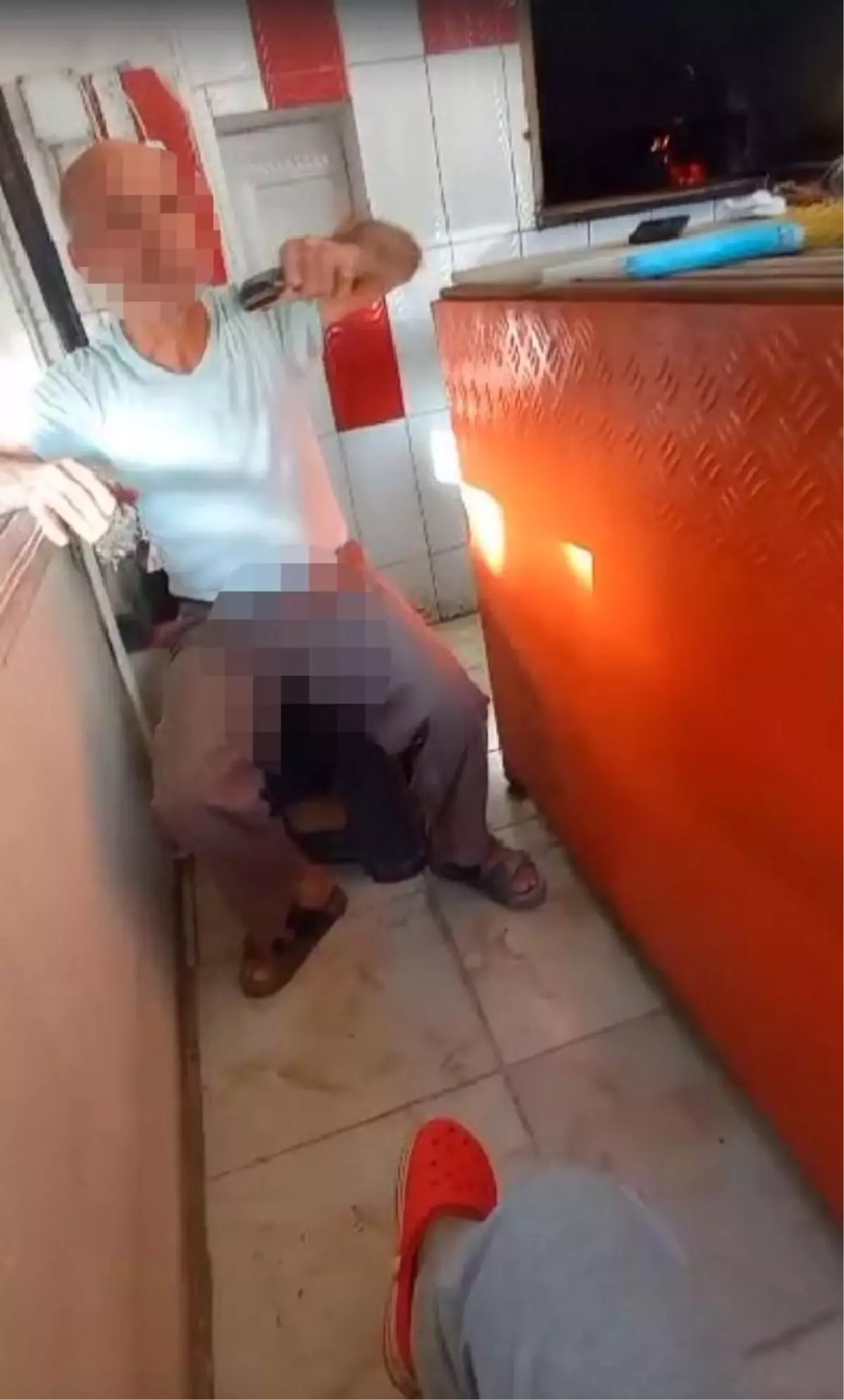 Adana\'da Fırın İşletmecisi Taciz İddiasıyla Tutuklandı